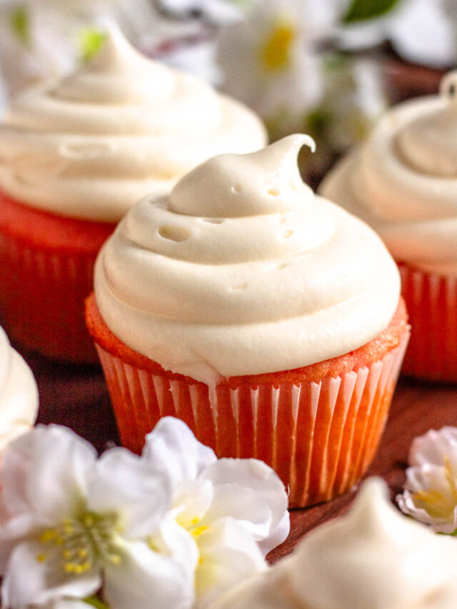cropped-Cool-Whip-Cream-Cheese-Frosting-16.jpg