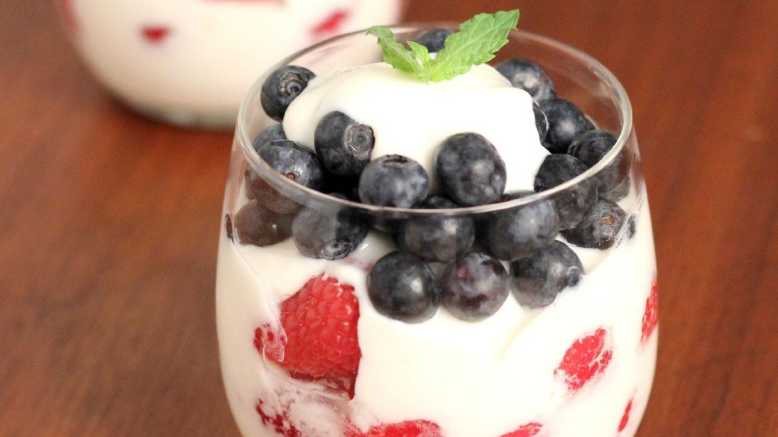 PATRIOTIC YOGURT PARFAIT