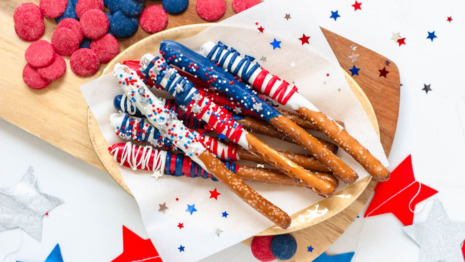 Fourth of July Pretzel Rods (White Chocolate Pretzels)