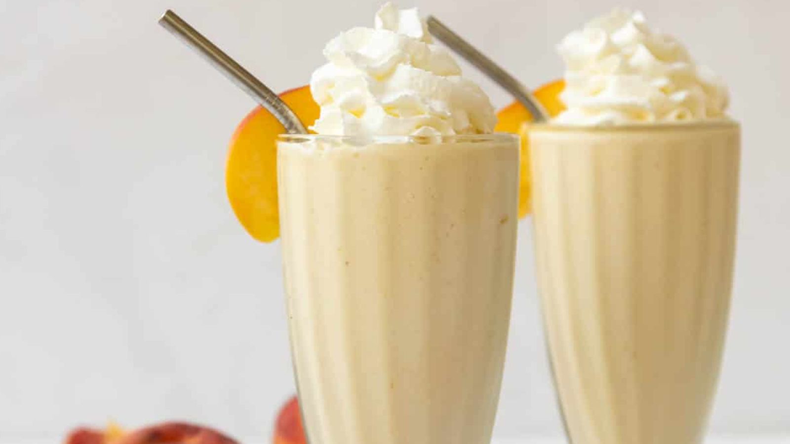 Easy Peach Milkshakes