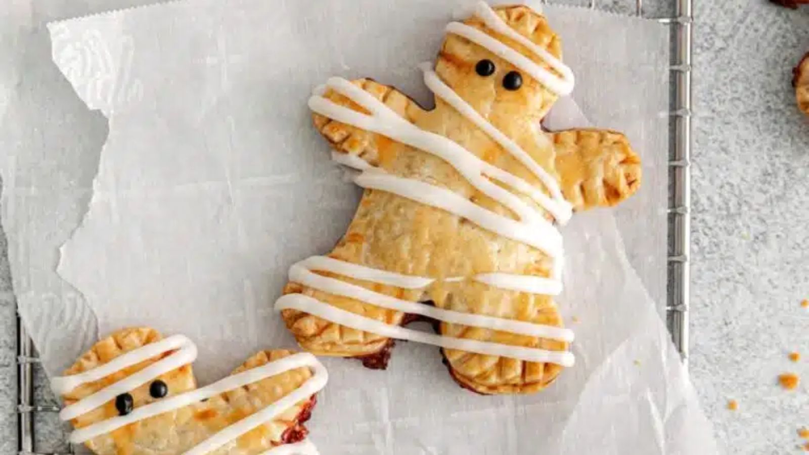 Mummy Halloween Pop Tarts